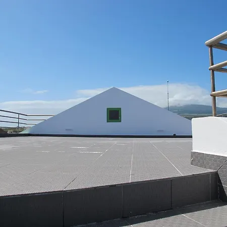 אכסניה Azores Youth Hostels - Terceira *