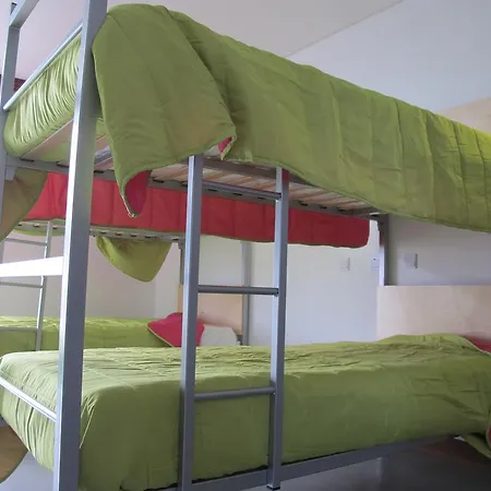 Azores Youth Hostels - Terceira Angra do Heroísmo