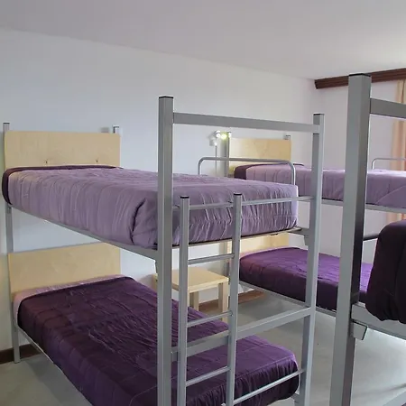 אכסניה Azores Youth Hostels - Terceira *