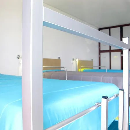 Azores Youth Hostels - Terceira Angra do Heroísmo