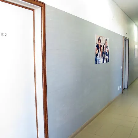Azores Youth Hostels - Terceira Hostel *