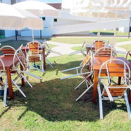 אכסניה Azores Youth Hostels - Terceira *
