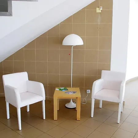 Azores Youth Hostels - Terceira אכסניה