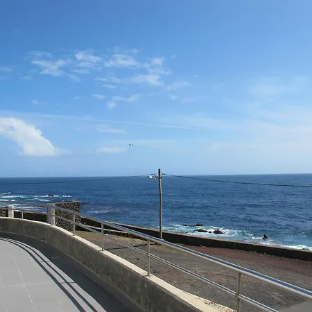 Azores Youth Hostels - Terceira * Angra do Heroísmo