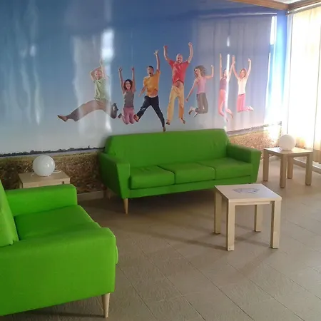 Azores Youth Hostels - Terceira